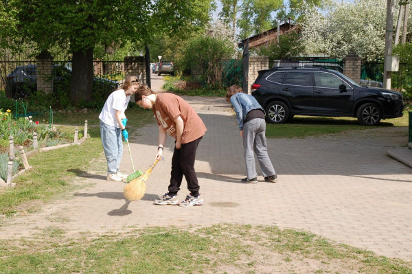 subbotnik   subbotnik