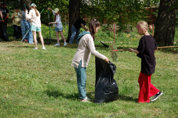 subbotnik   subbotnik