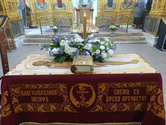 Вынос Плащаницы_5